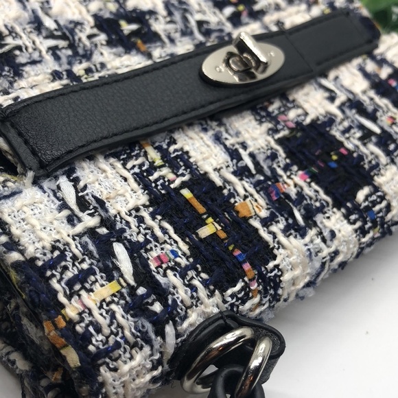 Madden NYC Boxy Top Handle Boucle Bag - Picture 5 of 6